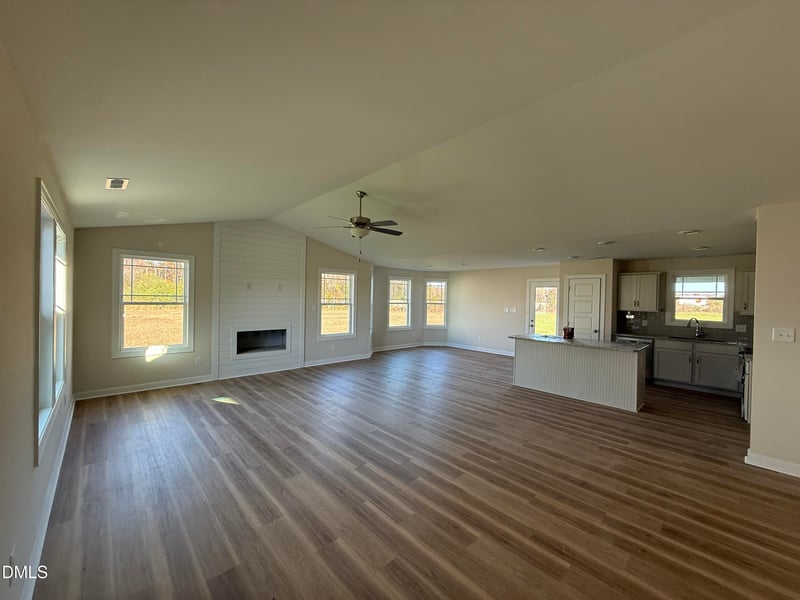 242 Maxwell Farm Ln, Selma, NC 27576