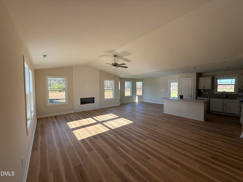 242 Maxwell Farm Ln, Selma, NC 27576