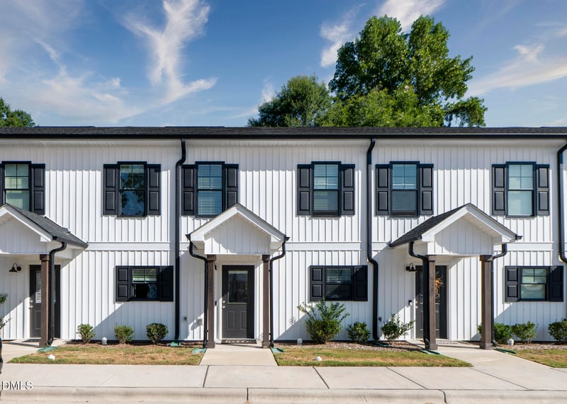 242 Raleigh St, Angier, NC 27501