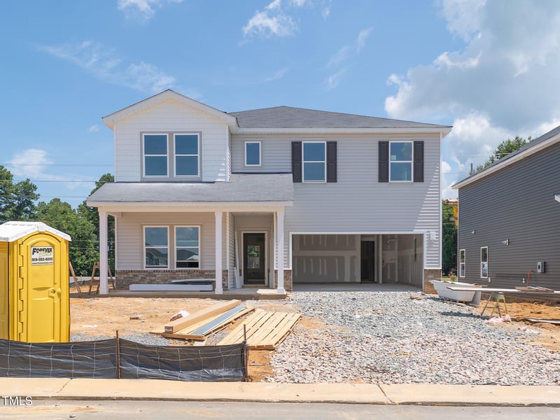 242 Thistle Patch Pl, Angier, NC 27501