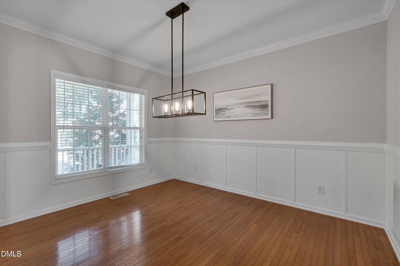 2420 Hidden Meadow Dr, Fuquay Varina, NC 27526