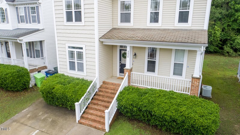 2420 Sapphire Valley Dr, Raleigh, NC 27604