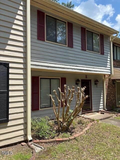 2420 Stadium Dr #E, Durham, NC 27704