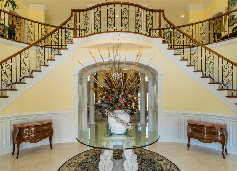 2420 Vintage Hill Dr, Durham, NC 27712