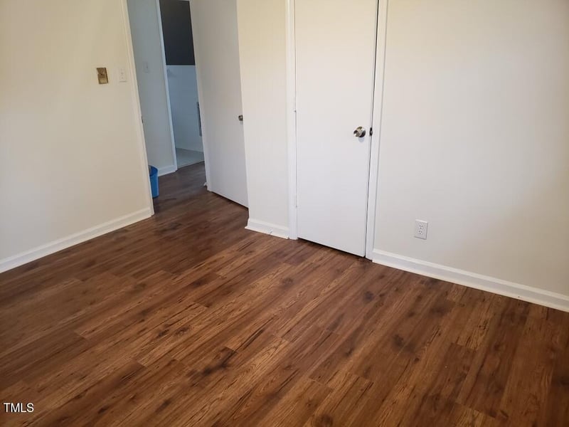 2421 Dearborn Dr, Durham, NC 27704