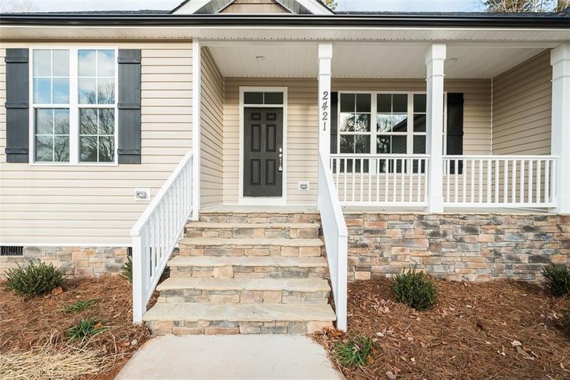 2421 Delaney Dr, Burlington, NC 27215