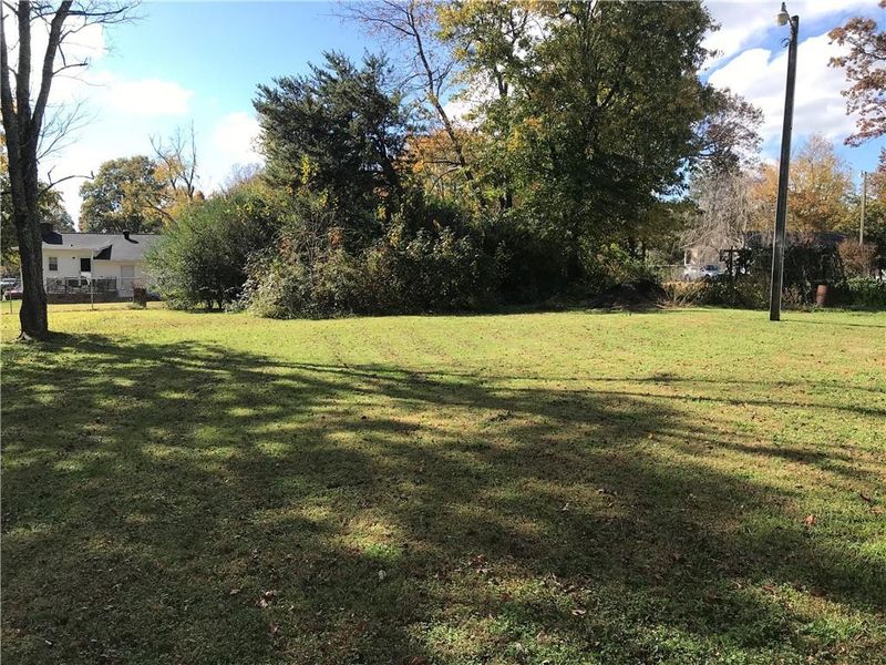 2421 Evergreen Ave, Burlington, NC 27217