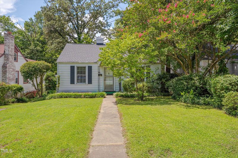 2421 Farthing St, Durham, NC 27704