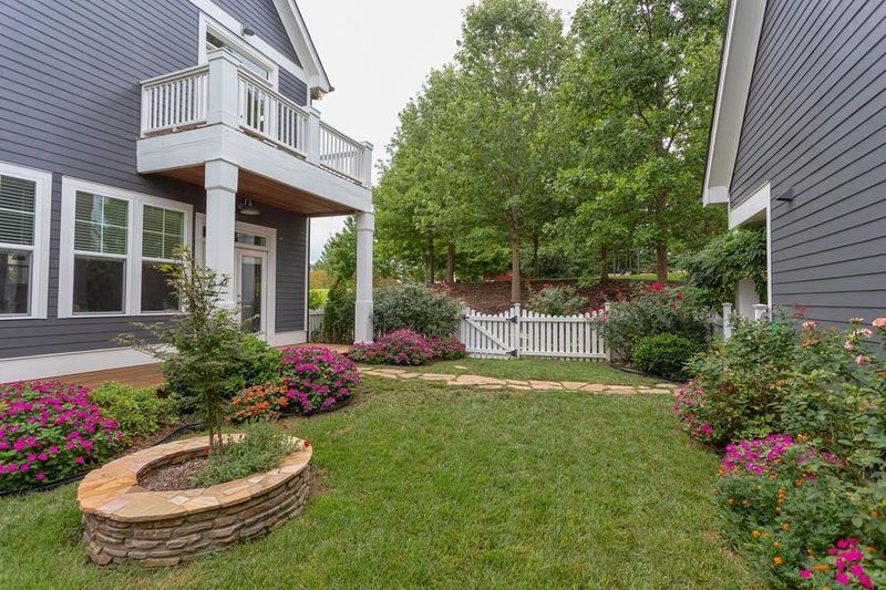 2422 Briar Chapel Pw, Chapel Hill, NC 27516