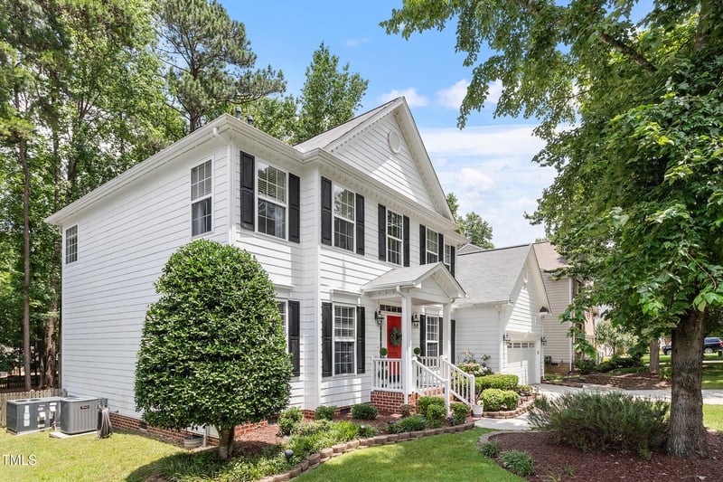 2422 Castleburg Dr, Apex, NC 27523