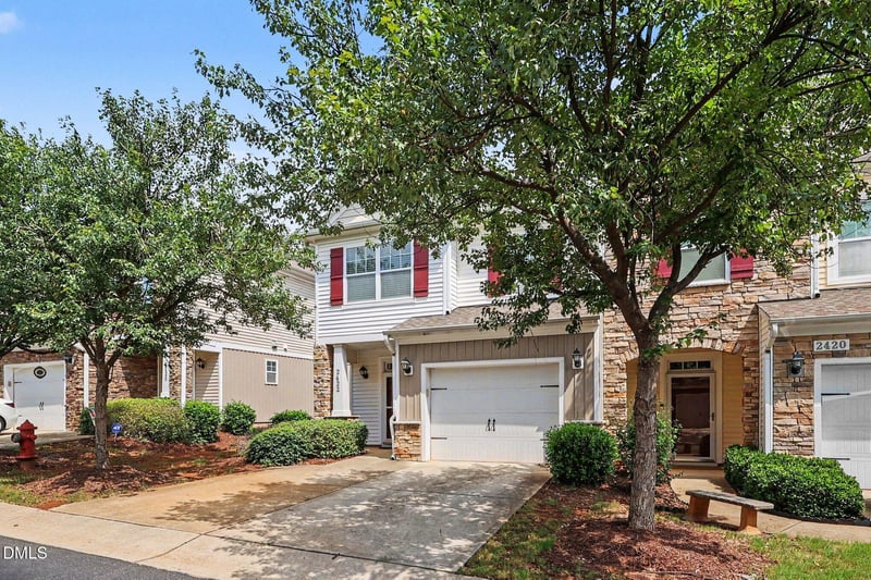 2422 Memory Ridge Dr, Raleigh, NC 27606