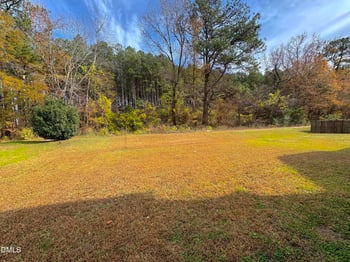 2422 Quarry Ridge Ln, Raleigh, NC 27610