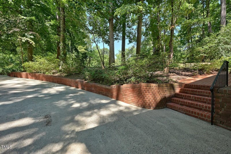 2422 Tryon Rd, Durham, NC 27705