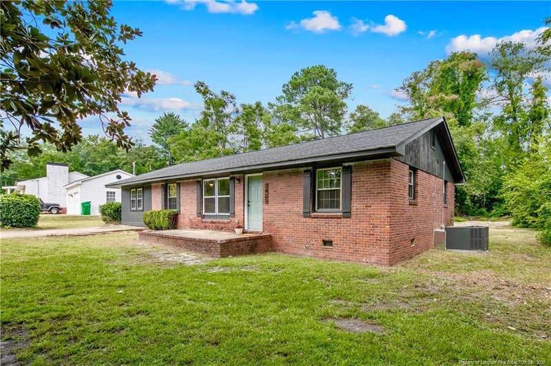 2423 George Owen Rd, Fayetteville, NC 28306