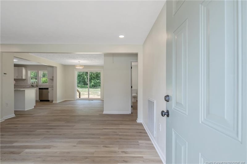 2423 George Owen Rd, Fayetteville, NC 28306