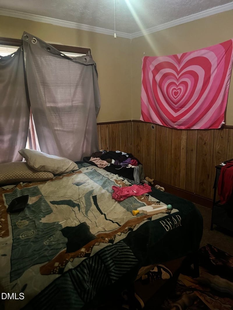 2423 John Smith Rd, Fayetteville, NC 28306