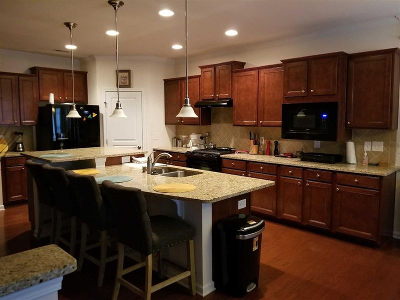 2423 Kinglass Dr, Fuquay Varina, NC 27526