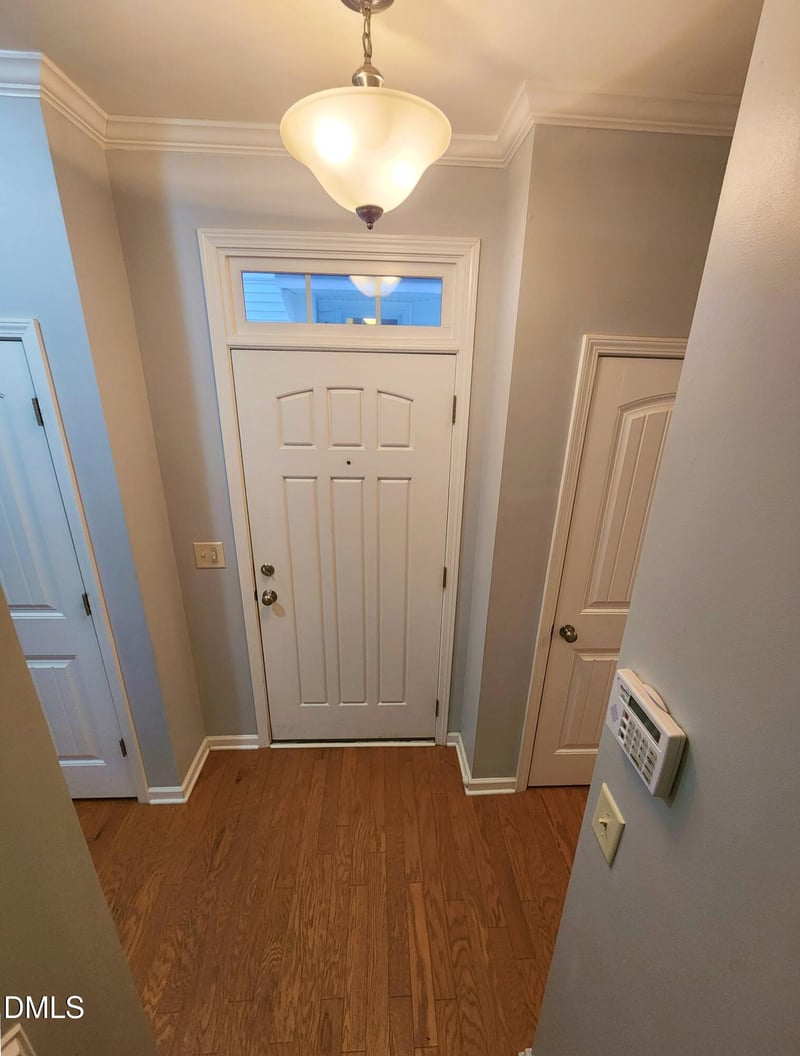 2423 Memory Ridge Dr, Raleigh, NC 27606