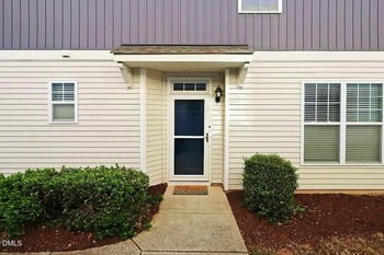 2423 Memory Ridge Dr, Raleigh, NC 27606