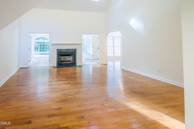 2423 Old Oxford Rd, Durham, NC 27704