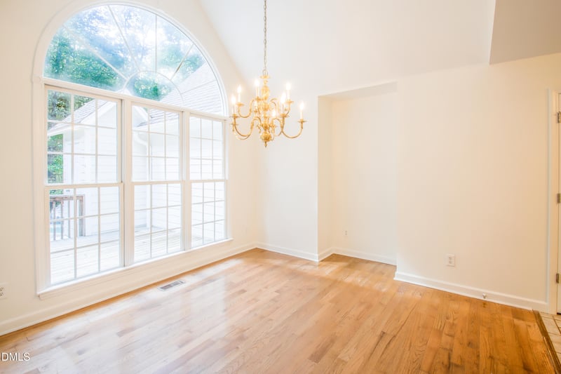 2423 Old Oxford Rd, Durham, NC 27704