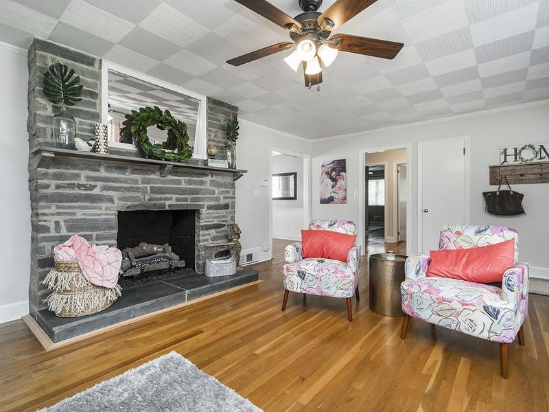 2423 Saddle Club Rd, Burlington, NC 27215