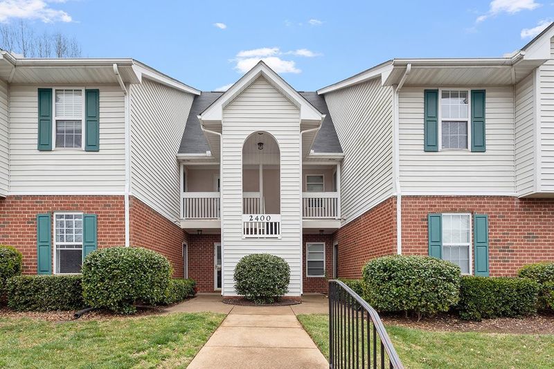 2423 Wellington Ridge Loop #2423, Cary, NC 27518