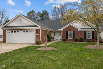2424 Cambridge Rd, Burlington, NC 27215