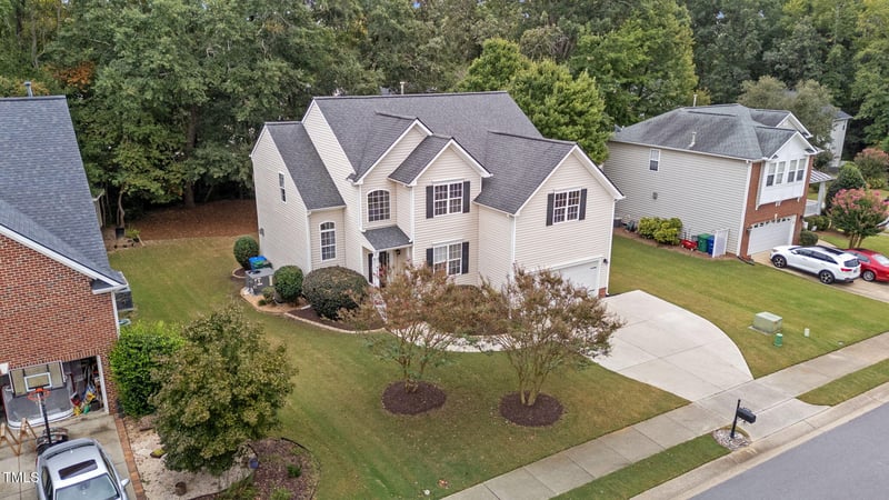 2424 Deermist Way, Fuquay Varina, NC 27526