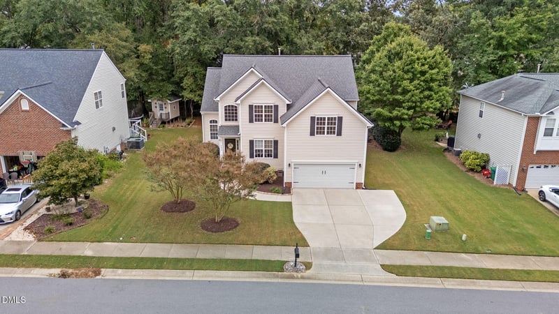 2424 Deermist Way, Fuquay Varina, NC 27526