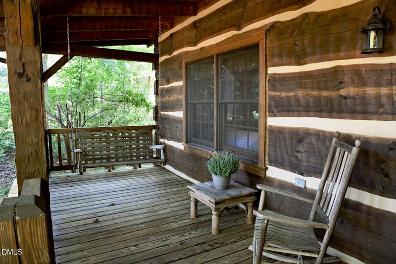 2424 Dimmocks Mill Rd, Hillsborough, NC 27278