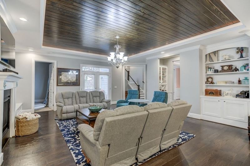 2424 Sterling Crest Dr, Wake Forest, NC 27587