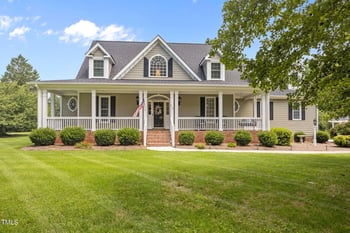2424 Village Of Wakefield Dr, Zebulon, NC 27597