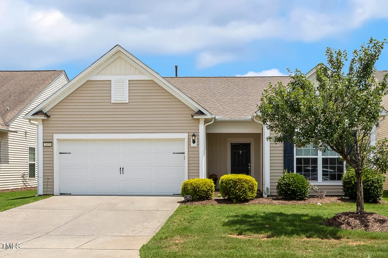 2425 Fiddich Ln, Fuquay Varina, NC 27526