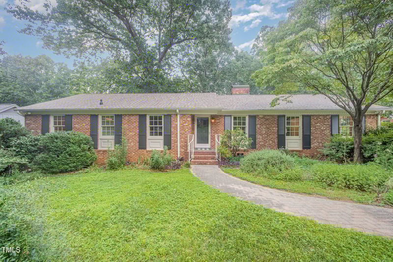 2425 Wentworth St, Raleigh, NC 27612
