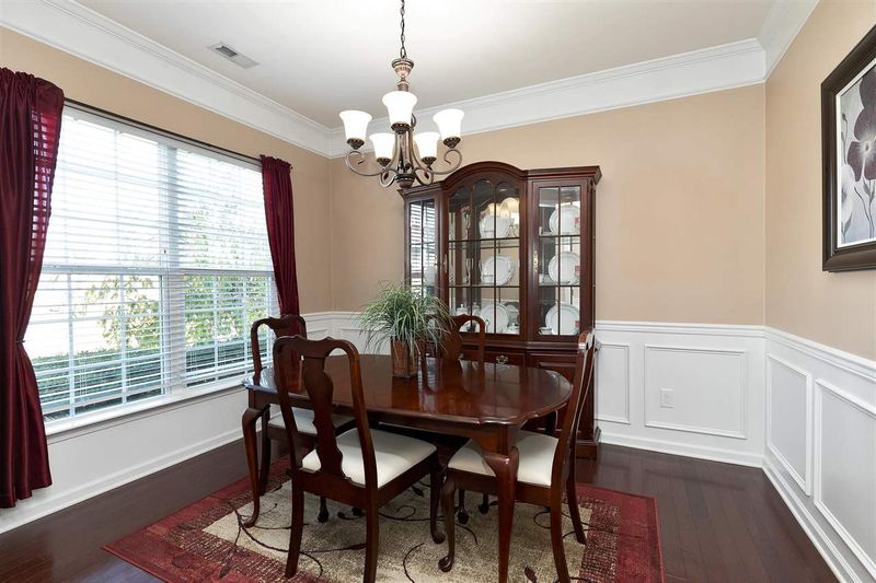 2426 Kinglass Dr, Fuquay Varina, NC 27526