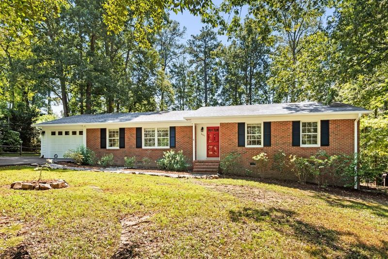 2427 Alpine Rd, Durham, NC 27707