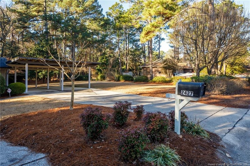 2427 Colgate Dr, Fayetteville, NC 28304