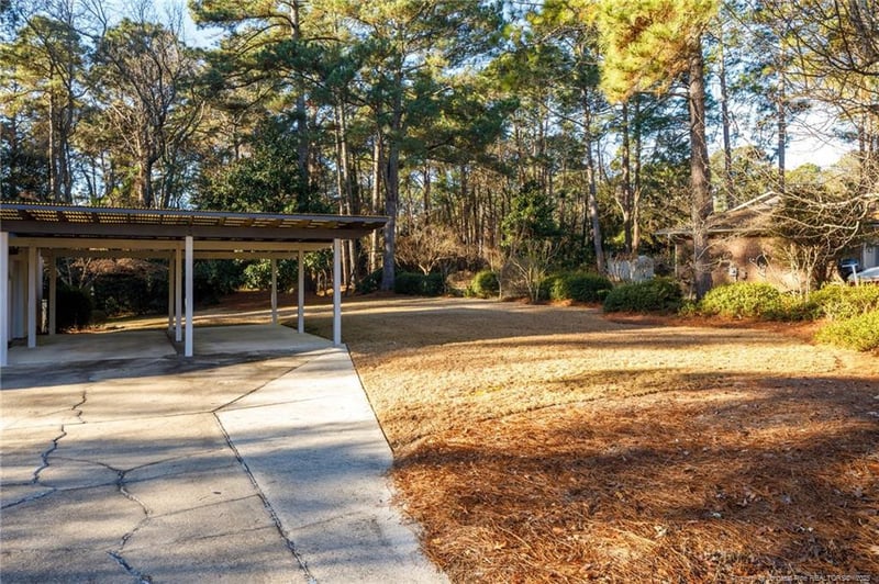 2427 Colgate Dr, Fayetteville, NC 28304