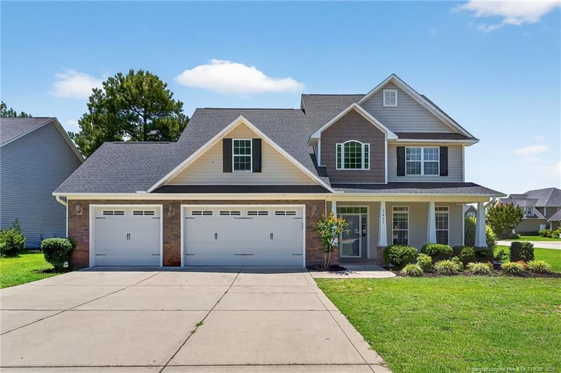2427 Kimbolton Dr, Fayetteville, NC 28306
