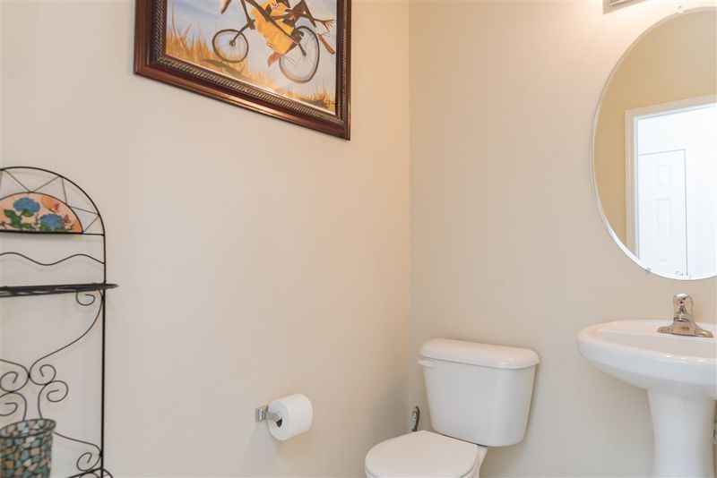 2427 Shepherd Valley St, Raleigh, NC 27610