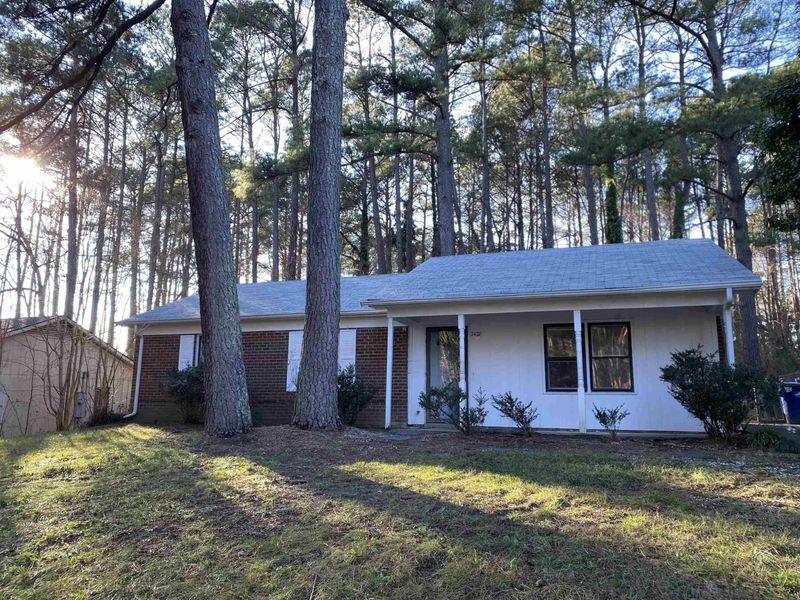 2428 Keith Dr, Raleigh, NC 27610