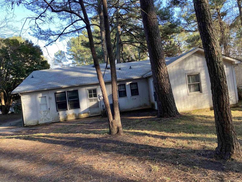 2428 Keith Dr, Raleigh, NC 27610