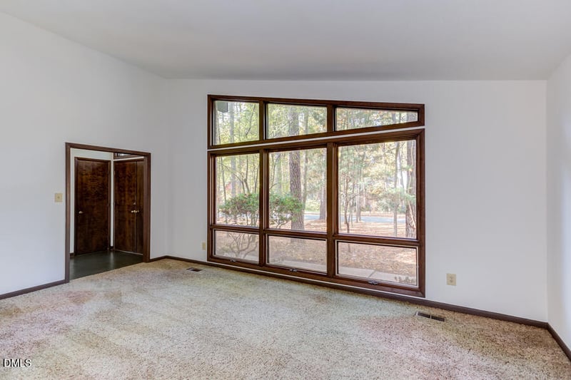 2428 Sedgefield Dr, Chapel Hill, NC 27514