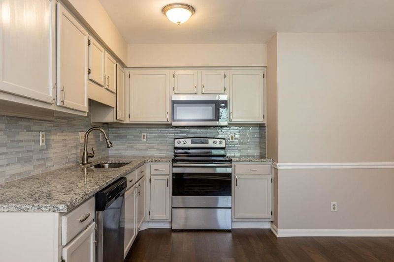 2428 Sundial Cir, Durham, NC 27704
