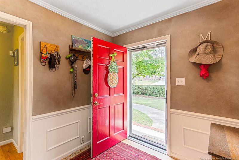 2428 Torcross Dr, Fayetteville, NC 28304