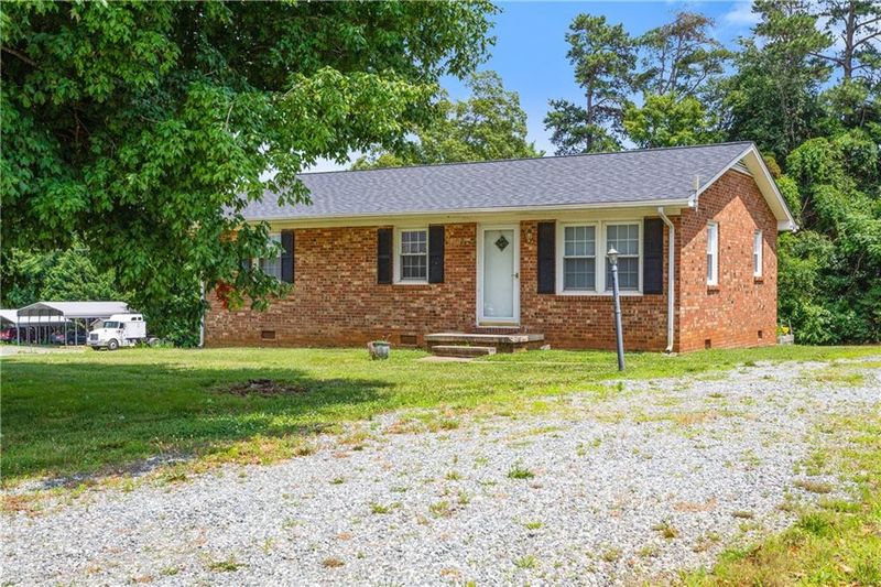 2429 Bason Rd, Mebane, NC 27302