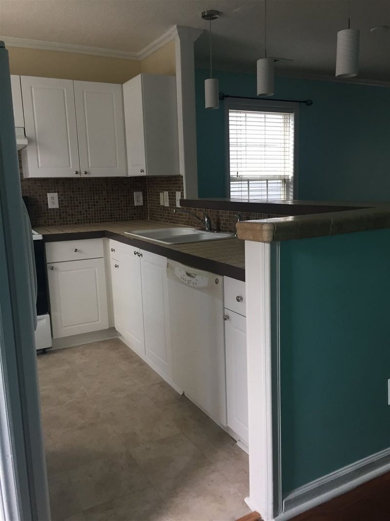 2429 Bay Harbor Dr, Raleigh, NC 27604