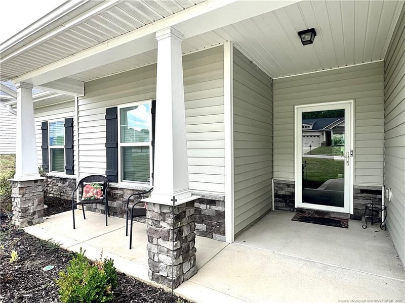 2429 Painters Mill Dr, Fayetteville, NC 28304