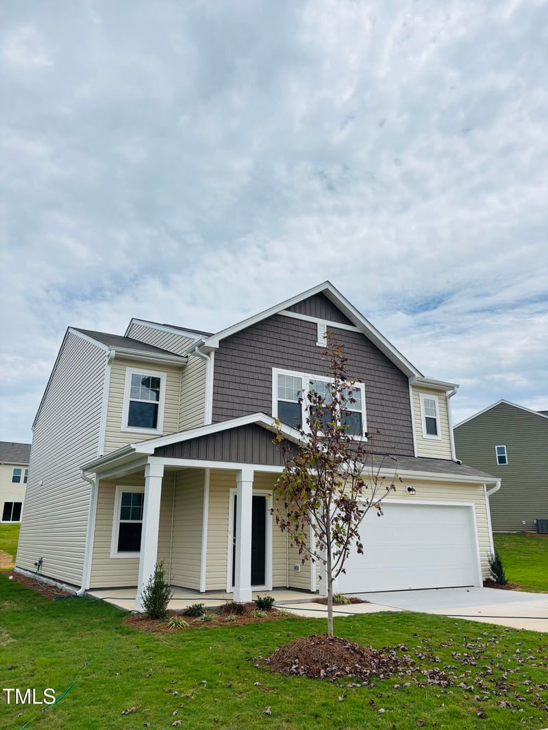 243 Babbling Brook Dr, Clayton, NC 27520